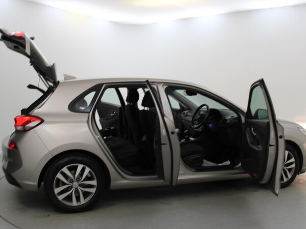 Used Hyundai i30 2018 for sale - 76016363: Photo 26