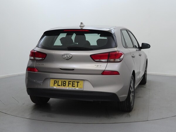 Used Hyundai i30 2018 for sale - 76016363: Photo 6