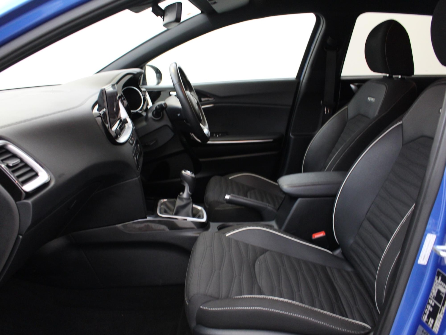 Used Kia Ceed 2023 for sale - 76516015: Photo 11