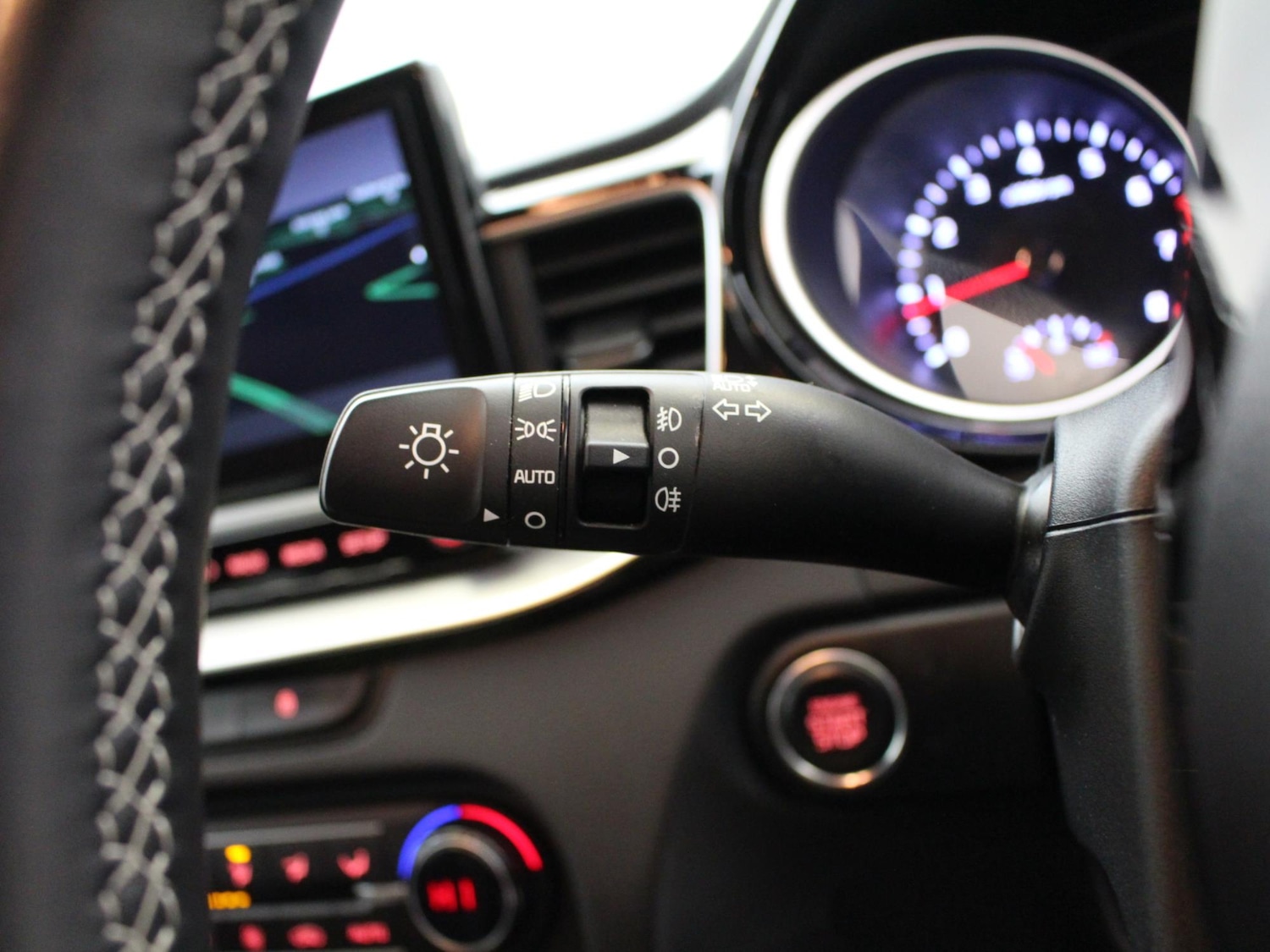 Used Kia Ceed 2023 for sale - 76516015: Photo 34