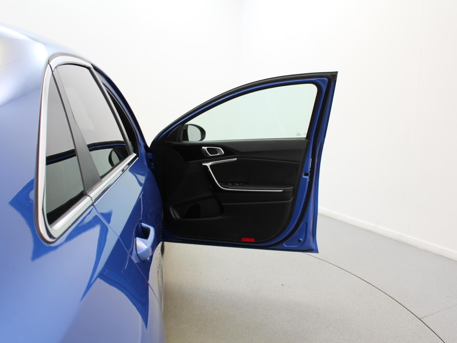 Used Kia Ceed 2023 for sale - 76516015: Photo 37