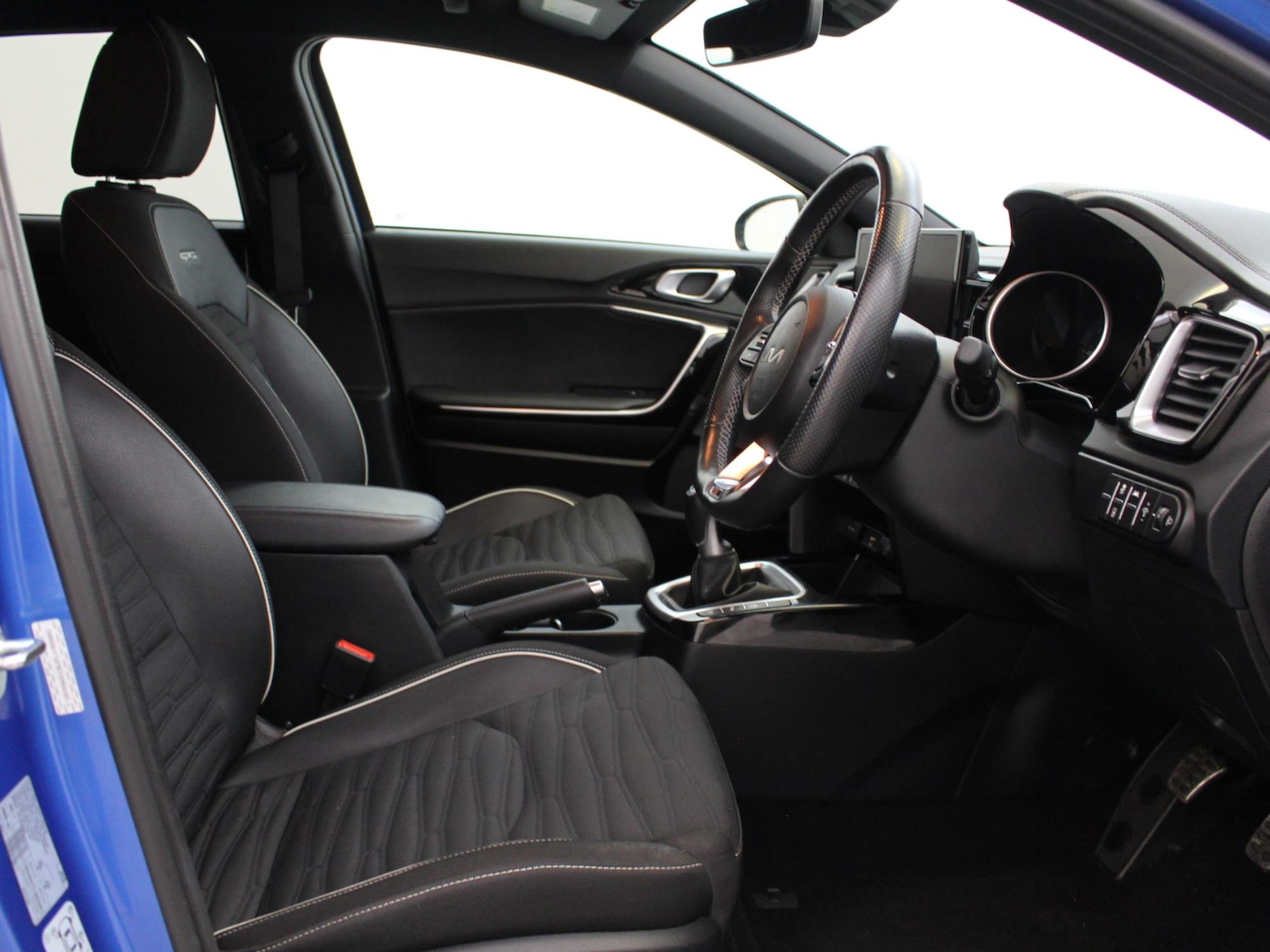 Used Kia Ceed 2023 for sale - 76516015: Photo 9