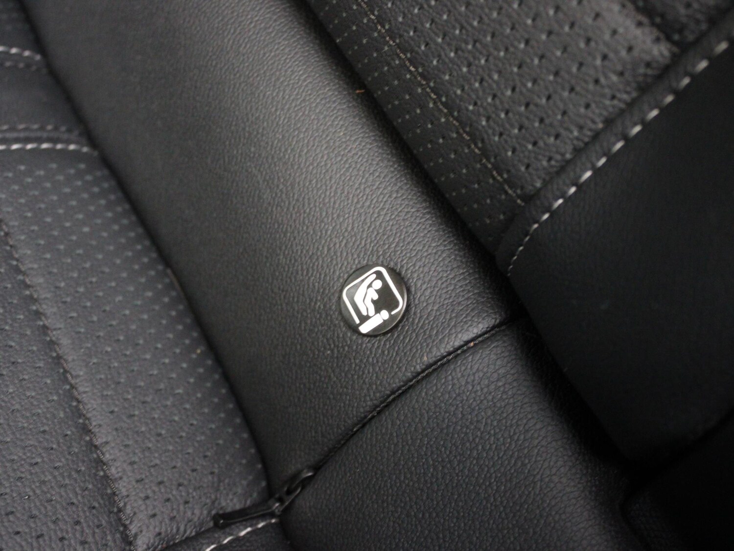 Used Vauxhall Mokka 2023 for sale - 77561228: Photo 11