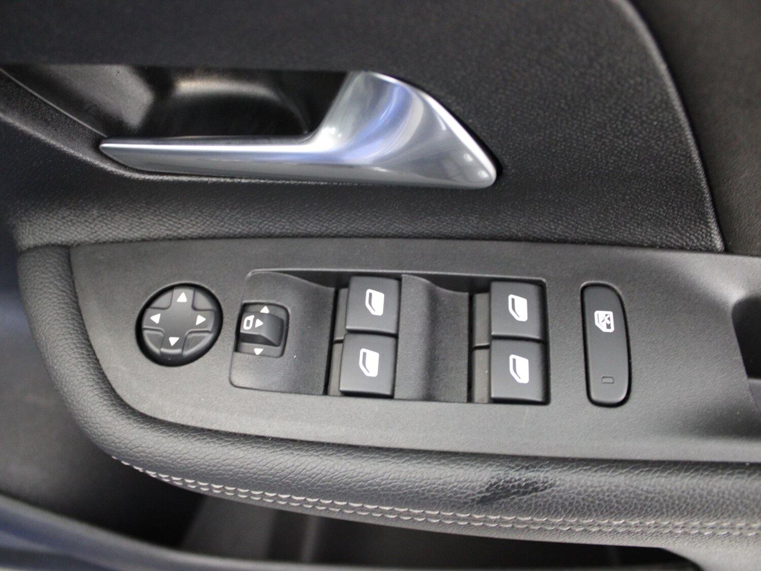 Used Vauxhall Mokka 2023 for sale - 77561228: Photo 29