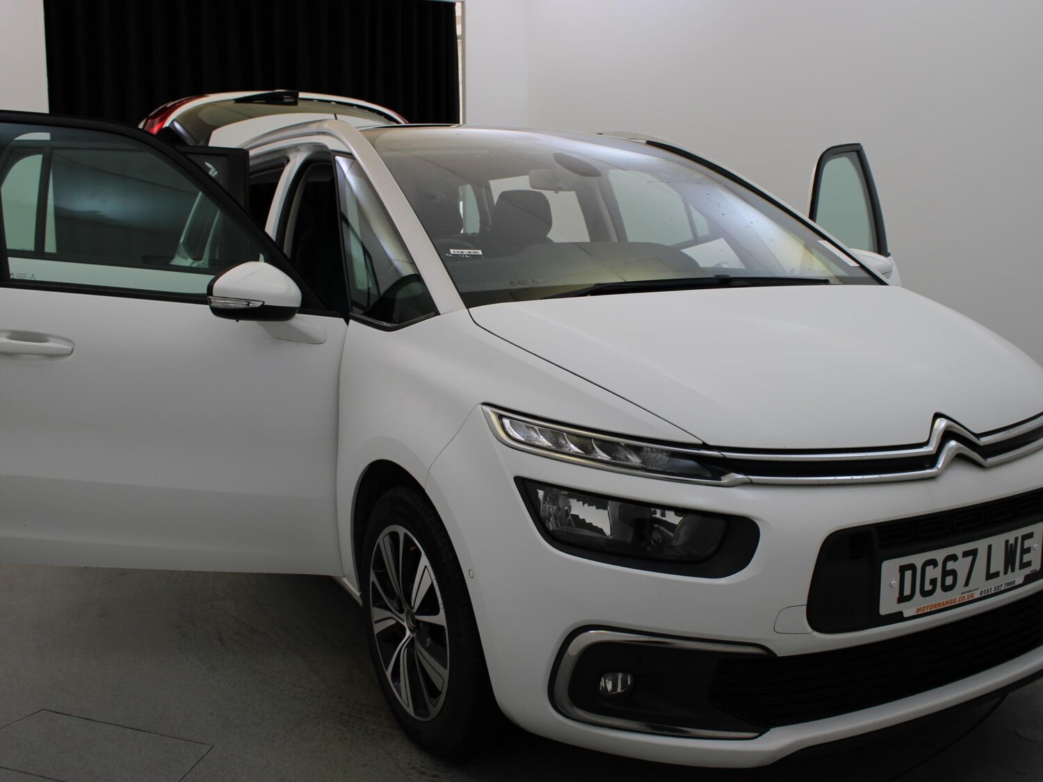 Used Citroen C4 Grand Picasso 2017 for sale - 76411586: Photo 28