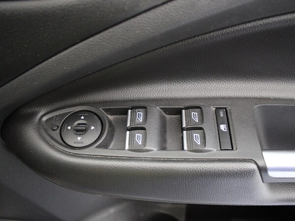 Used Ford Kuga 2018 for sale - 75674045: Photo 34