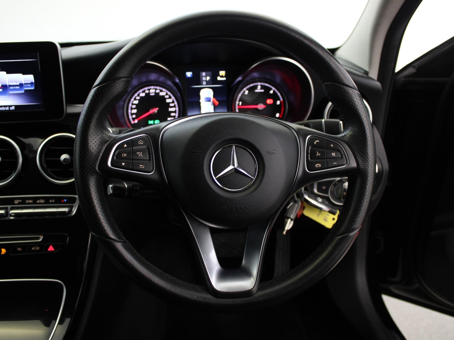 Used Mercedes-Benz C Class 2018 for sale - 76515812: Photo 30