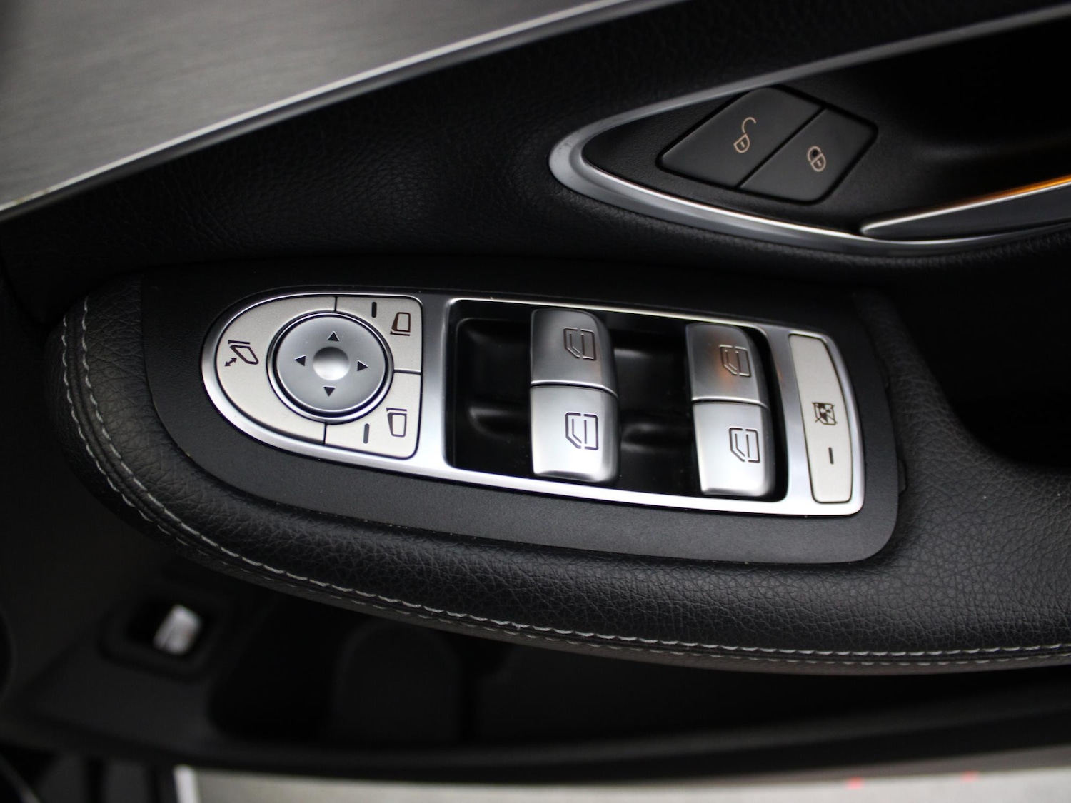 Used Mercedes-Benz C Class 2018 for sale - 76515812: Photo 41