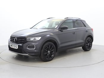 Used Volkswagen T-Roc 2021 for sale - 77514963: Photo
