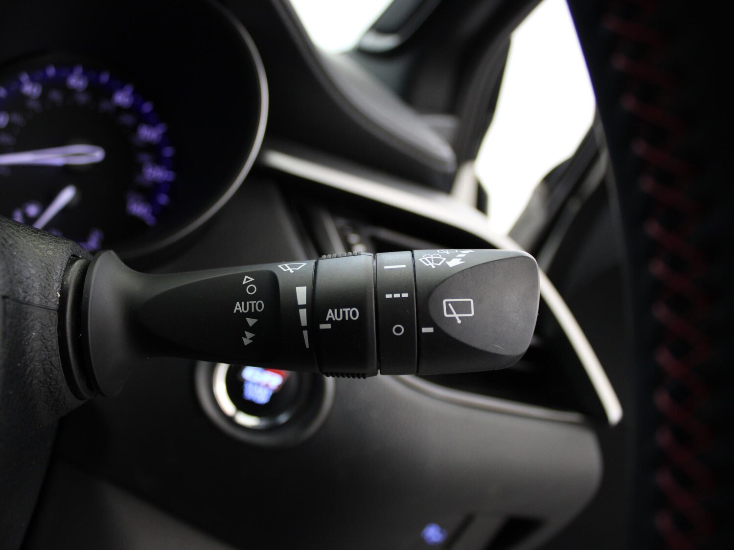 Used Toyota C-HR 2021 for sale - 76300269: Photo 35