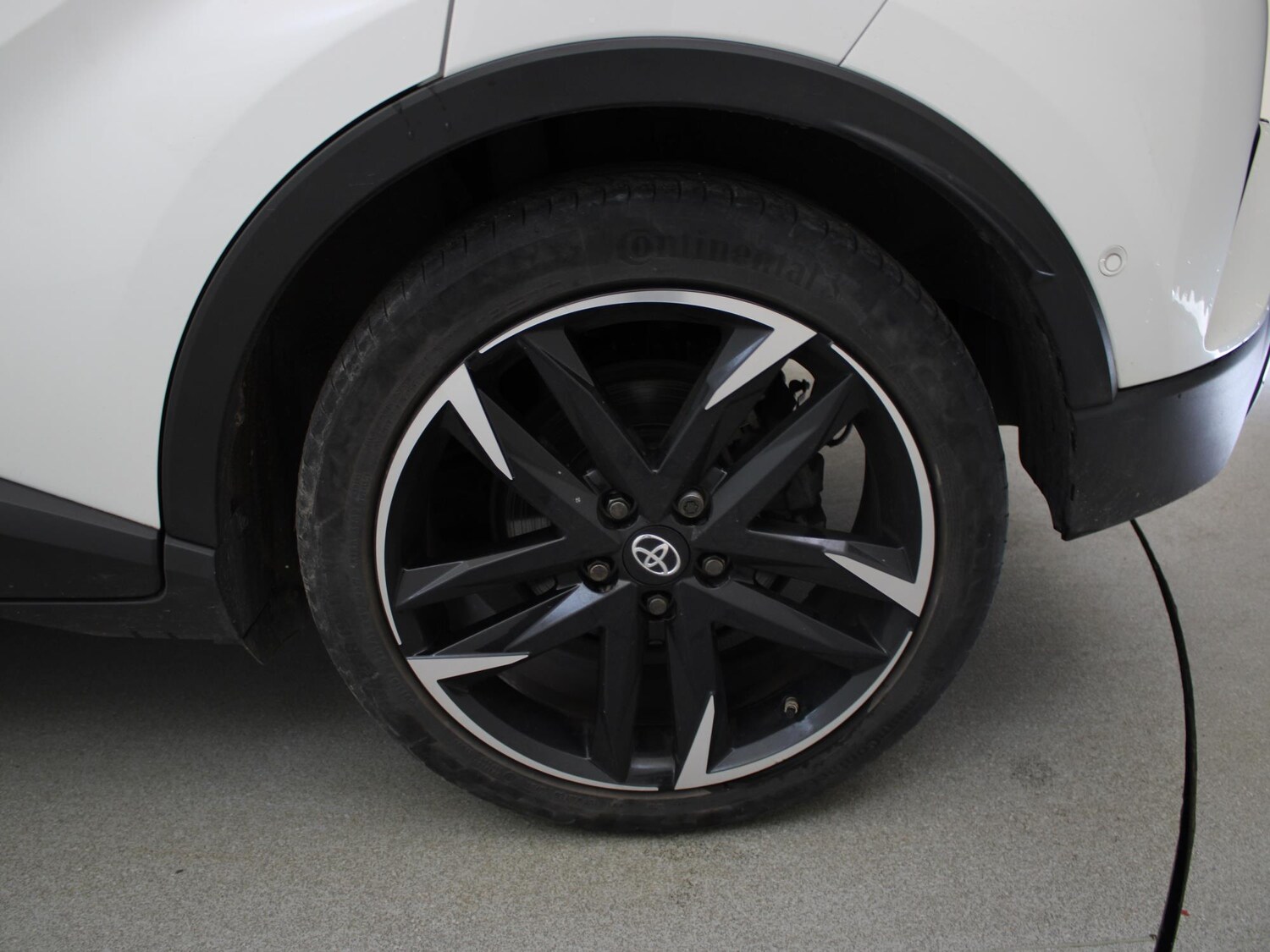 Used Toyota C-HR 2021 for sale - 76300269: Photo 42