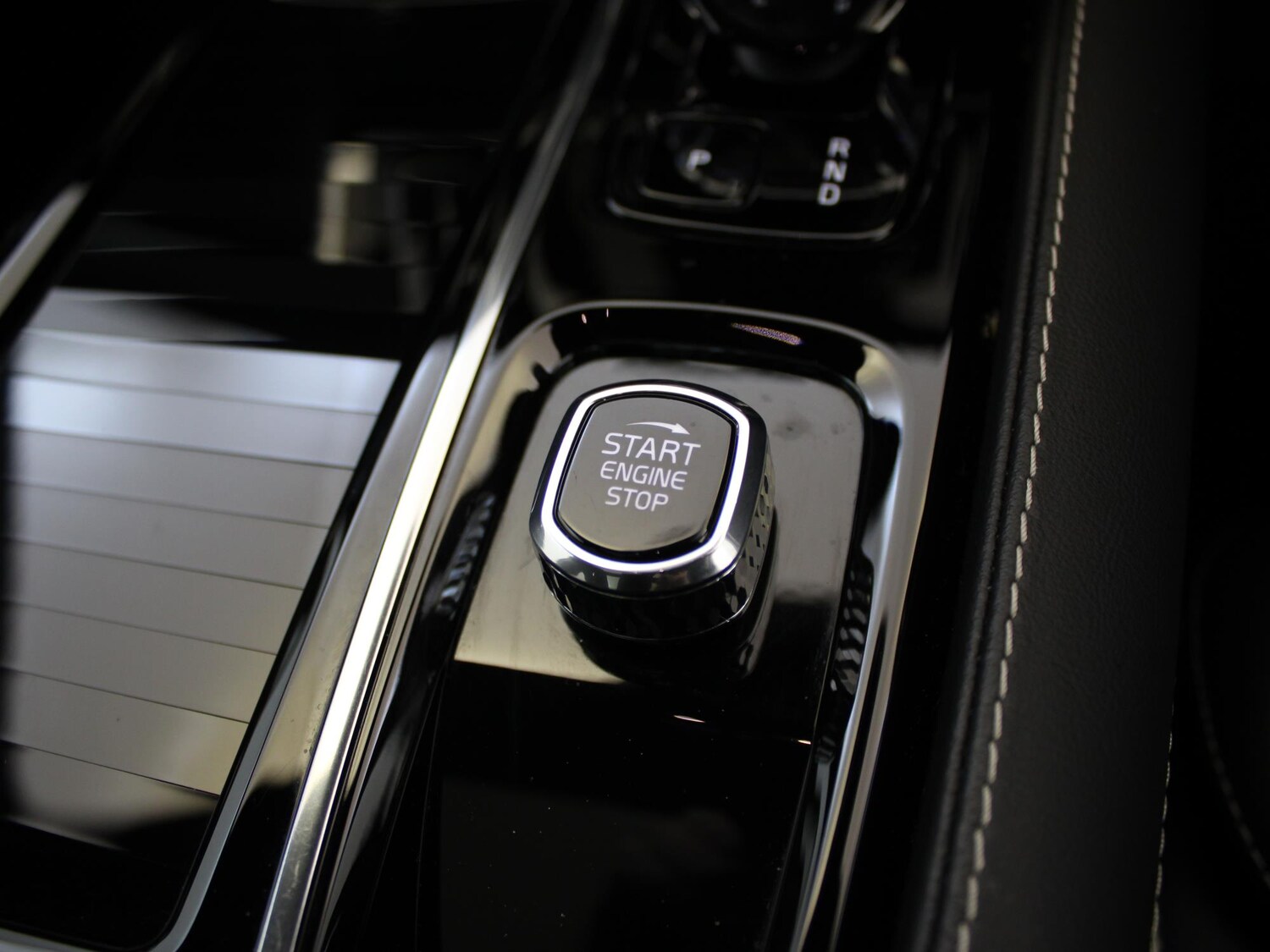 Used Volvo V60 2022 for sale - 76442661: Photo 18