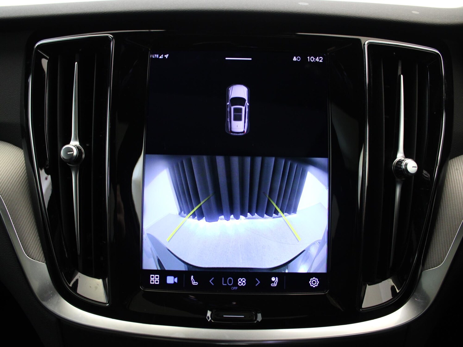 Used Volvo V60 2022 for sale - 76442661: Photo 20