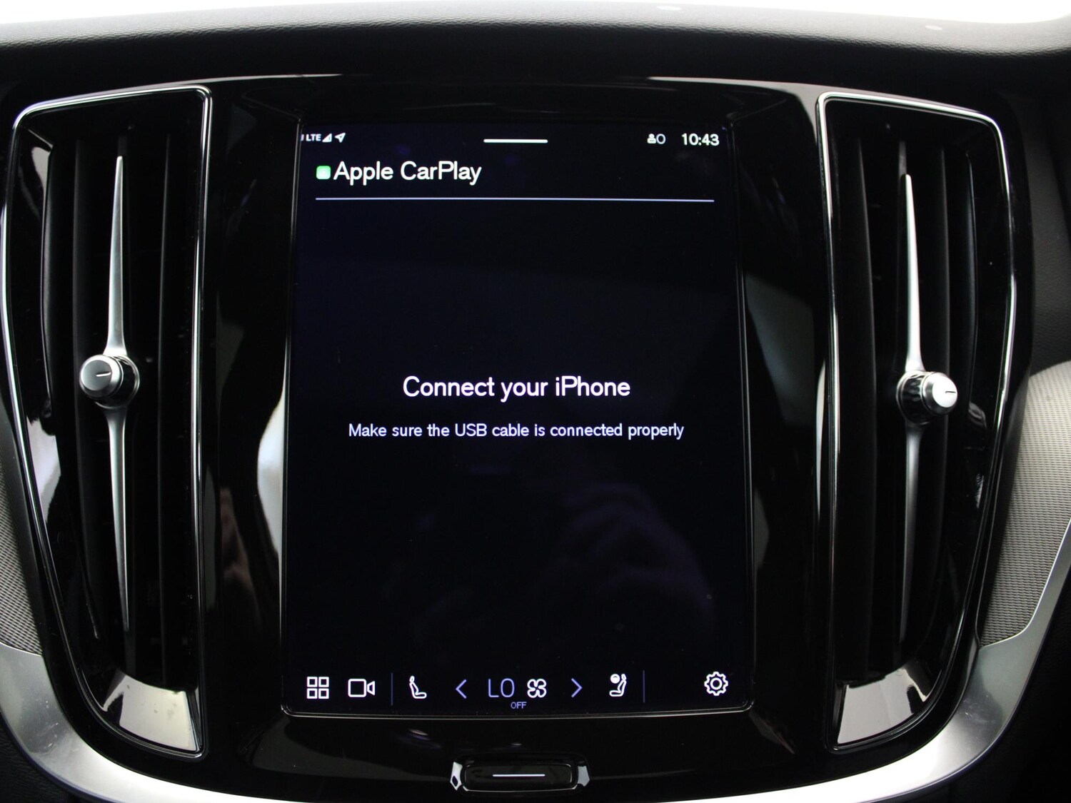 Used Volvo V60 2022 for sale - 76442661: Photo 26