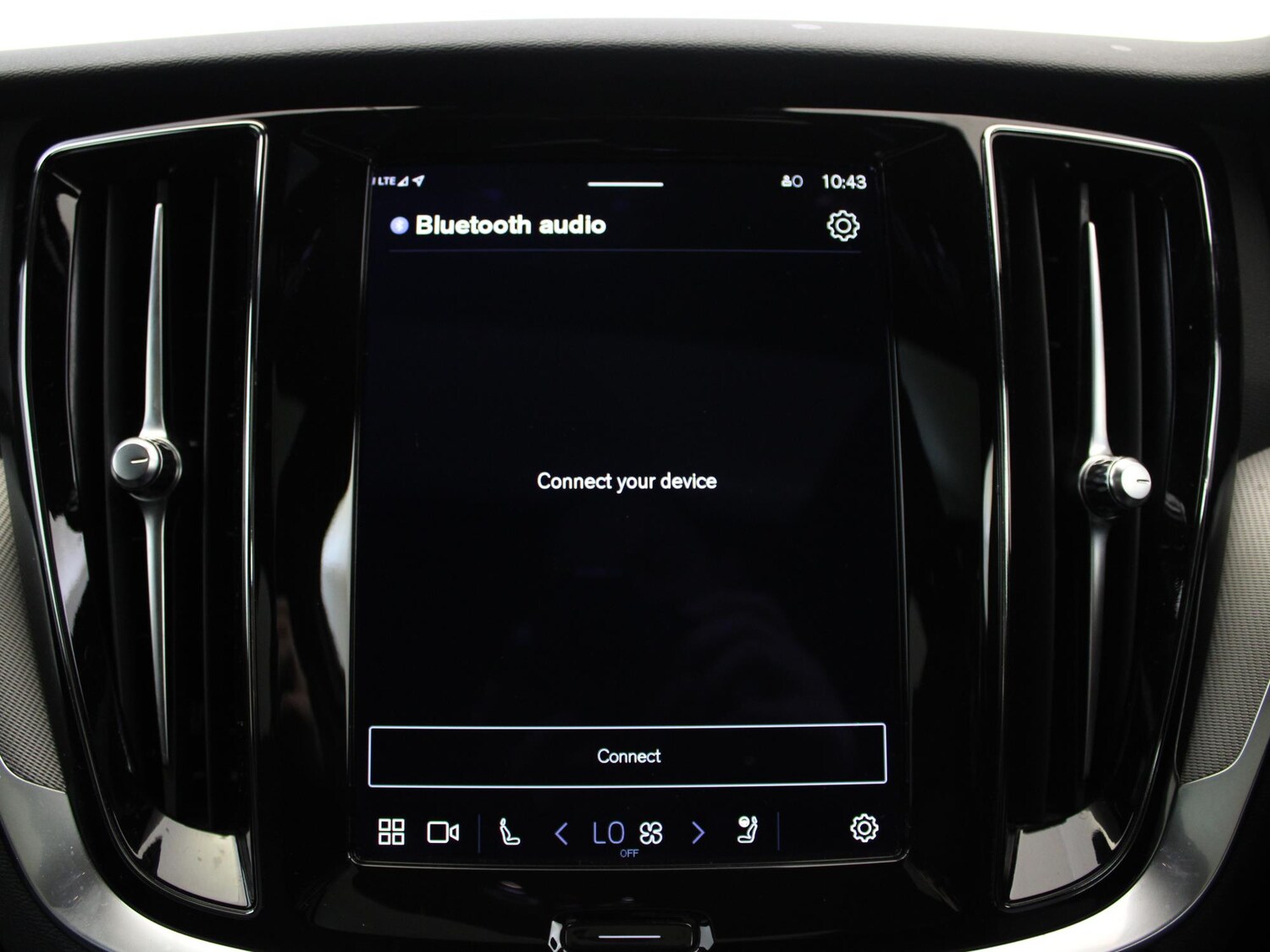 Used Volvo V60 2022 for sale - 76442661: Photo 27