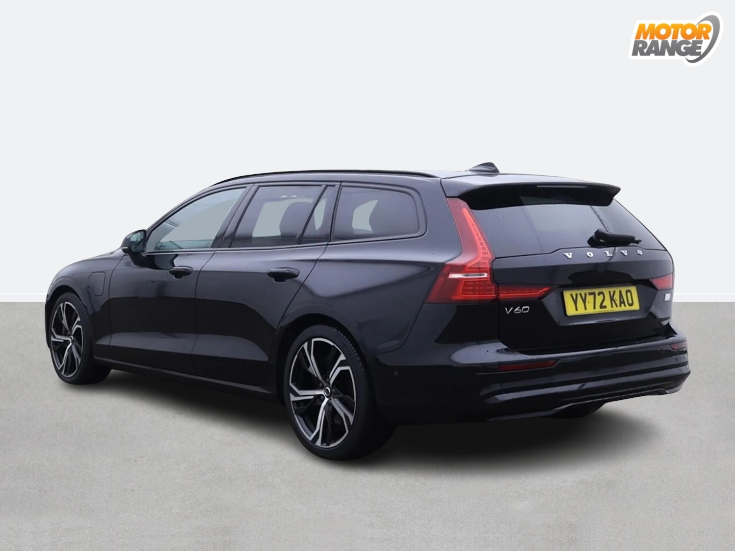 Used Volvo V60 2022 for sale - 76442661: Photo 3