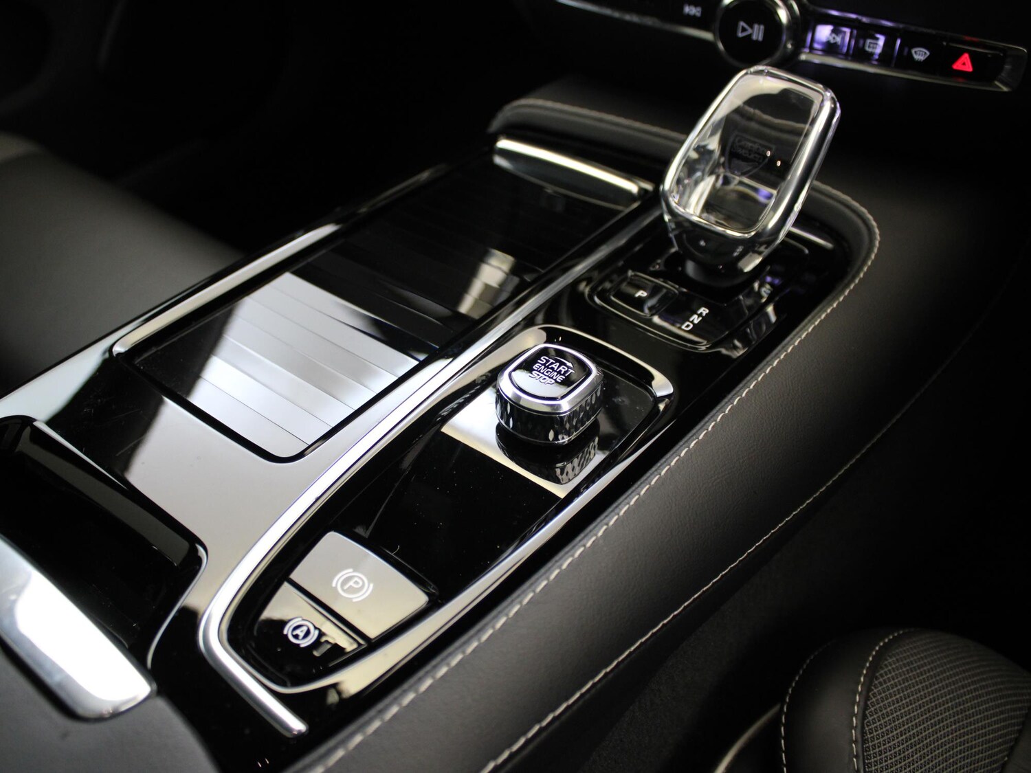 Used Volvo V60 2022 for sale - 76442661: Photo 36