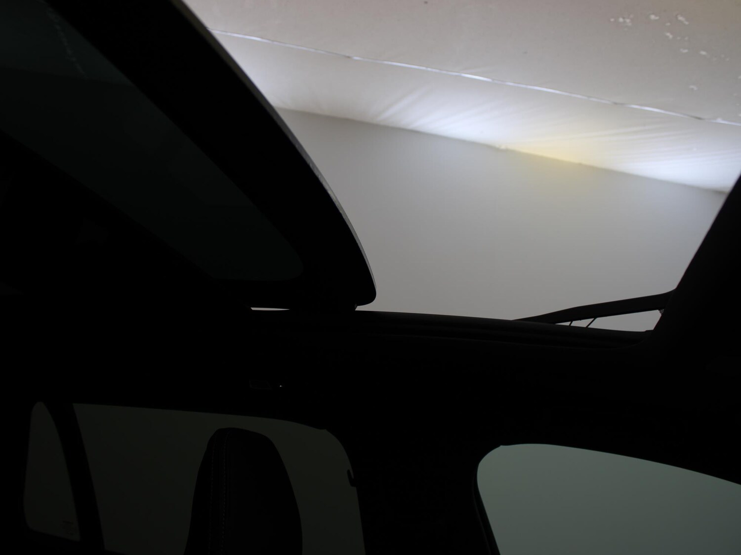 Used Volvo V60 2022 for sale - 76442661: Photo 37