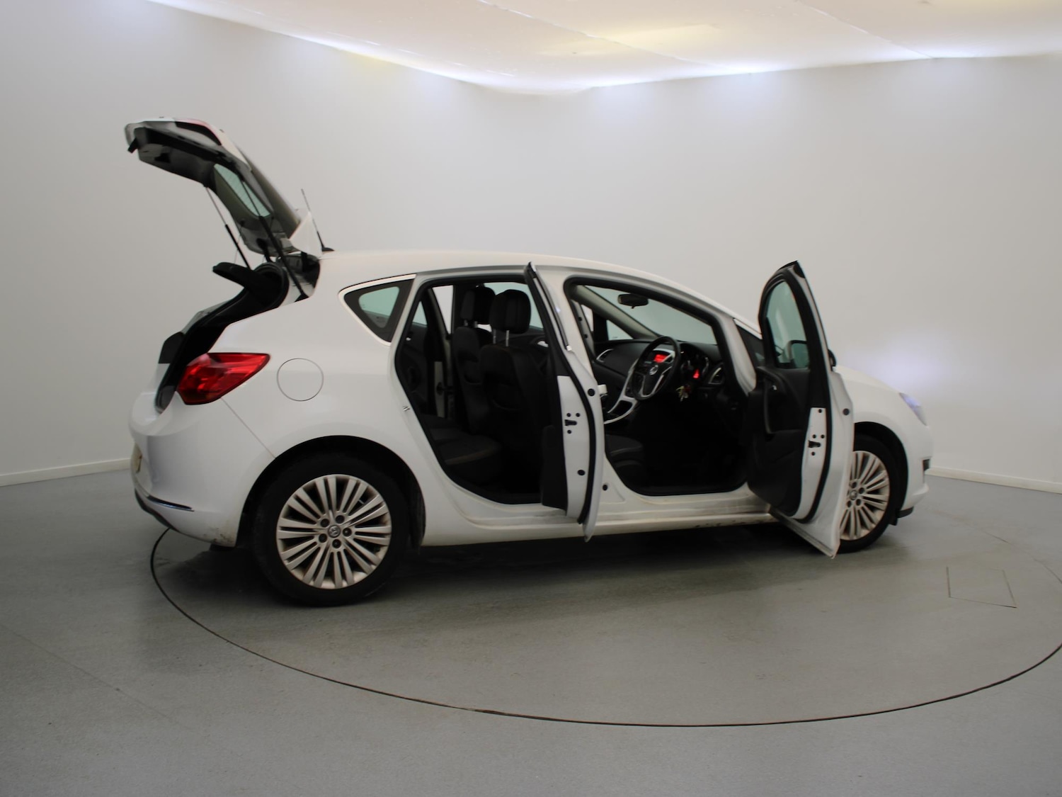 Vehicle 29