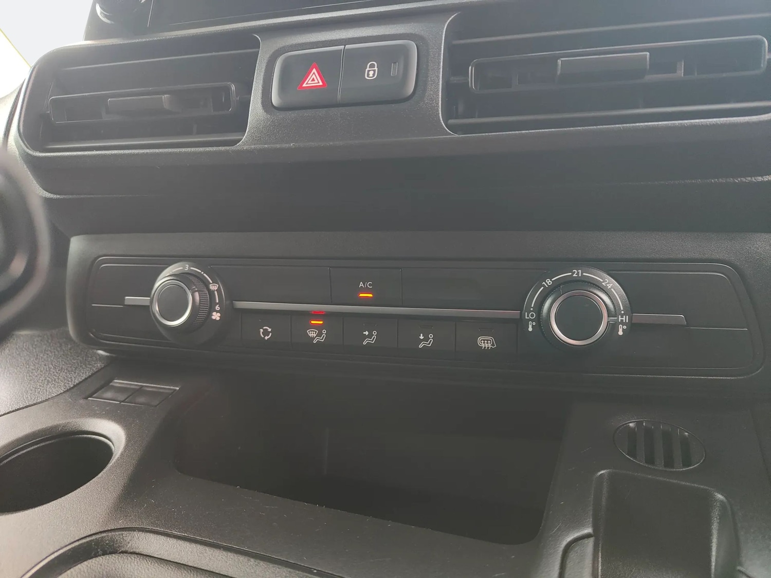 Used Citroen Berlingo 2023 for sale - 76353367: Photo 8