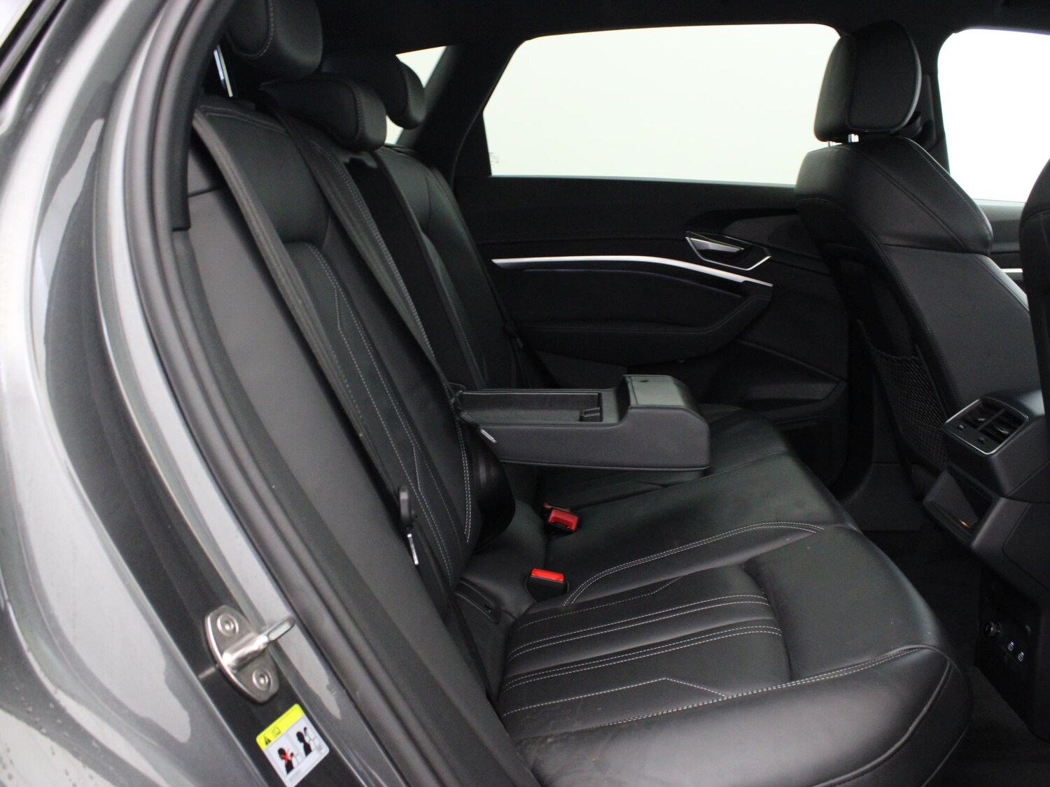 Used Audi e-tron 2022 for sale - 77348304: Photo 15