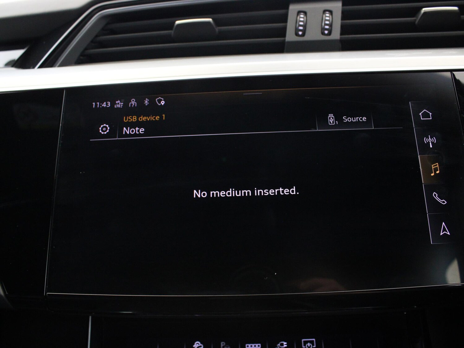 Used Audi e-tron 2022 for sale - 77348304: Photo 25