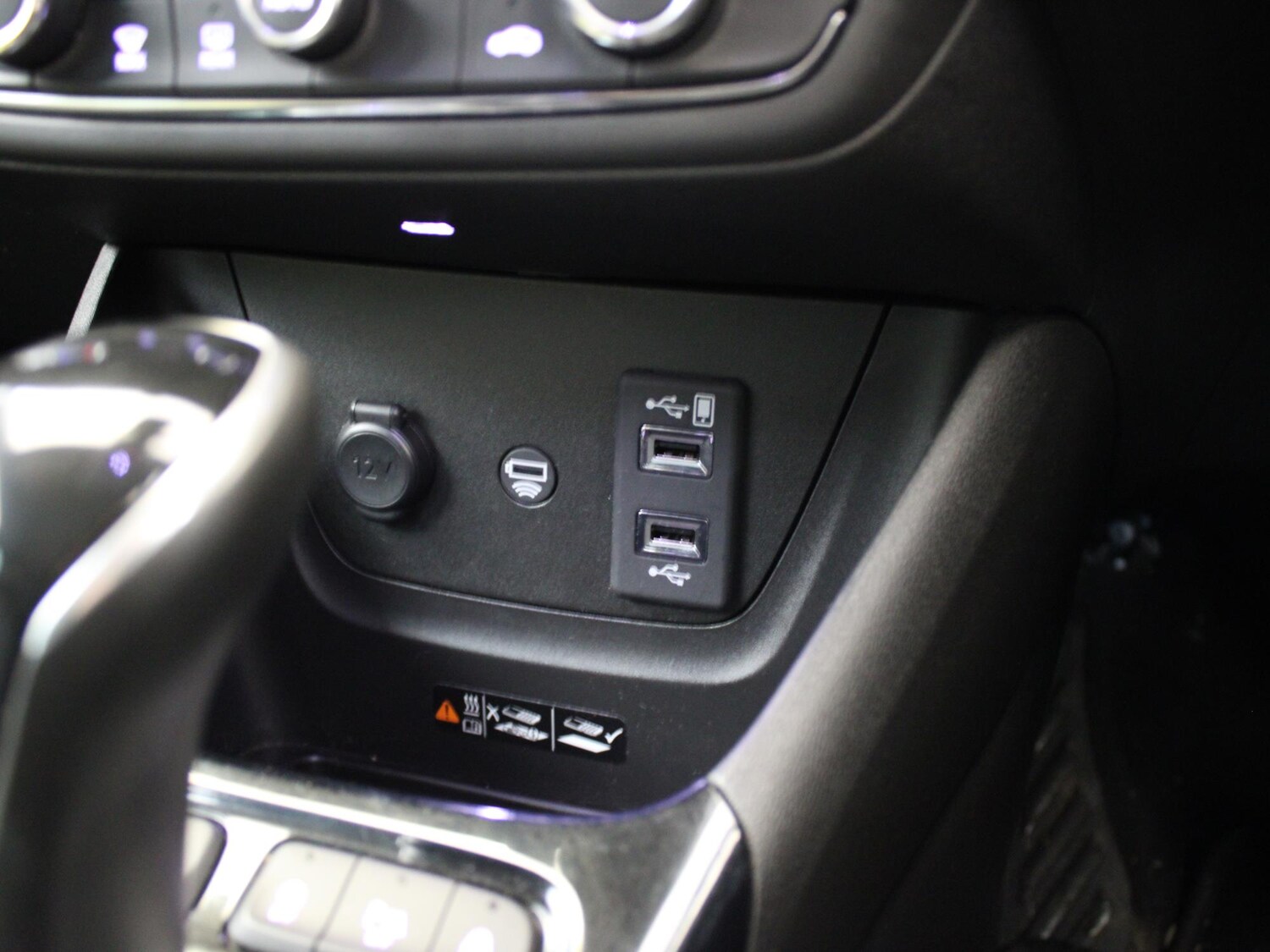 Used Vauxhall Crossland 2021 for sale - 75850150: Photo 23