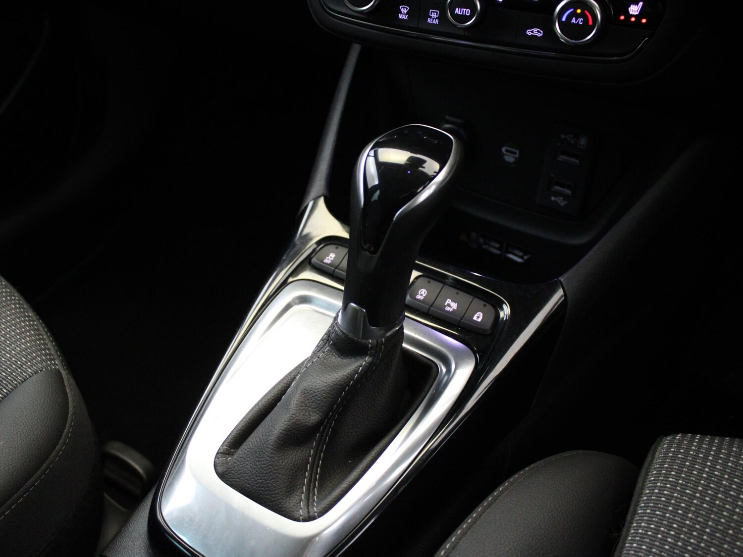 Used Vauxhall Crossland 2021 for sale - 75850150: Photo 25