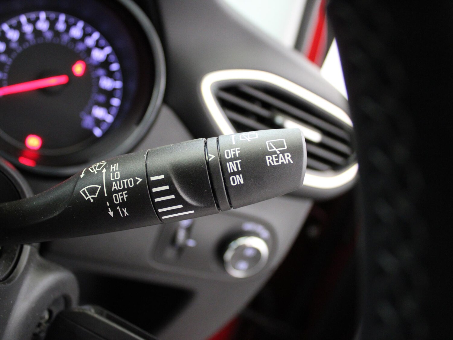 Used Vauxhall Crossland 2021 for sale - 75850150: Photo 29