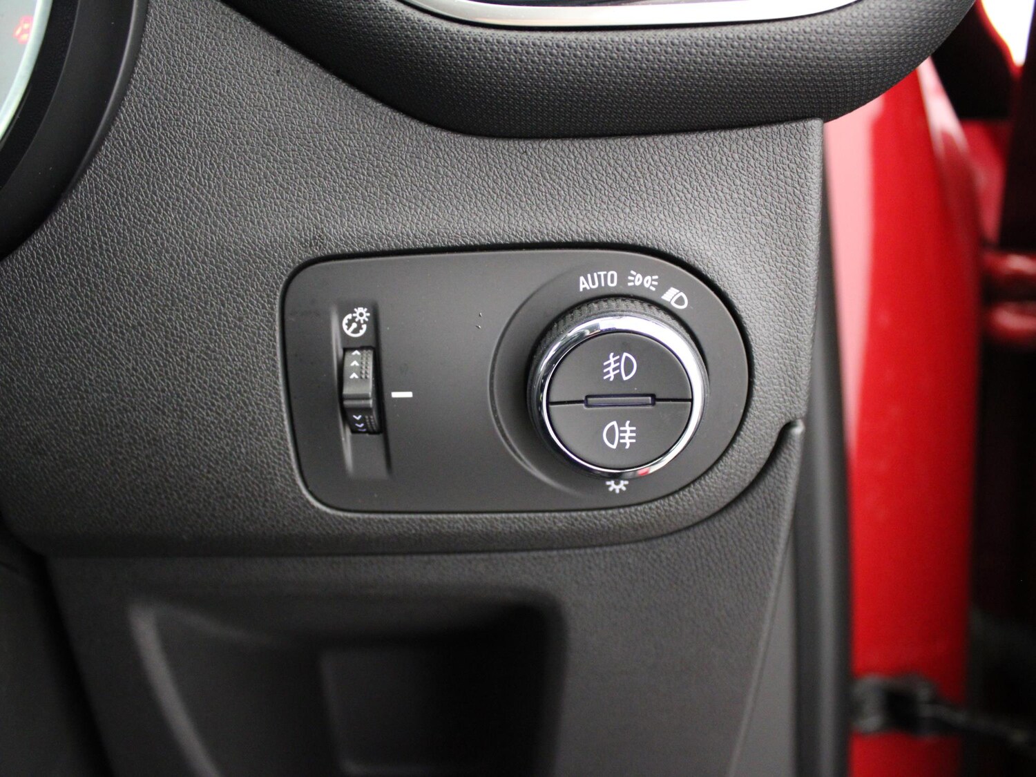 Used Vauxhall Crossland 2021 for sale - 75850150: Photo 30