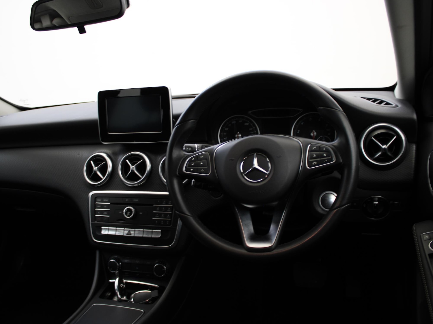 Used Mercedes-Benz A-Class 2018 for sale - 78177984: Photo 13