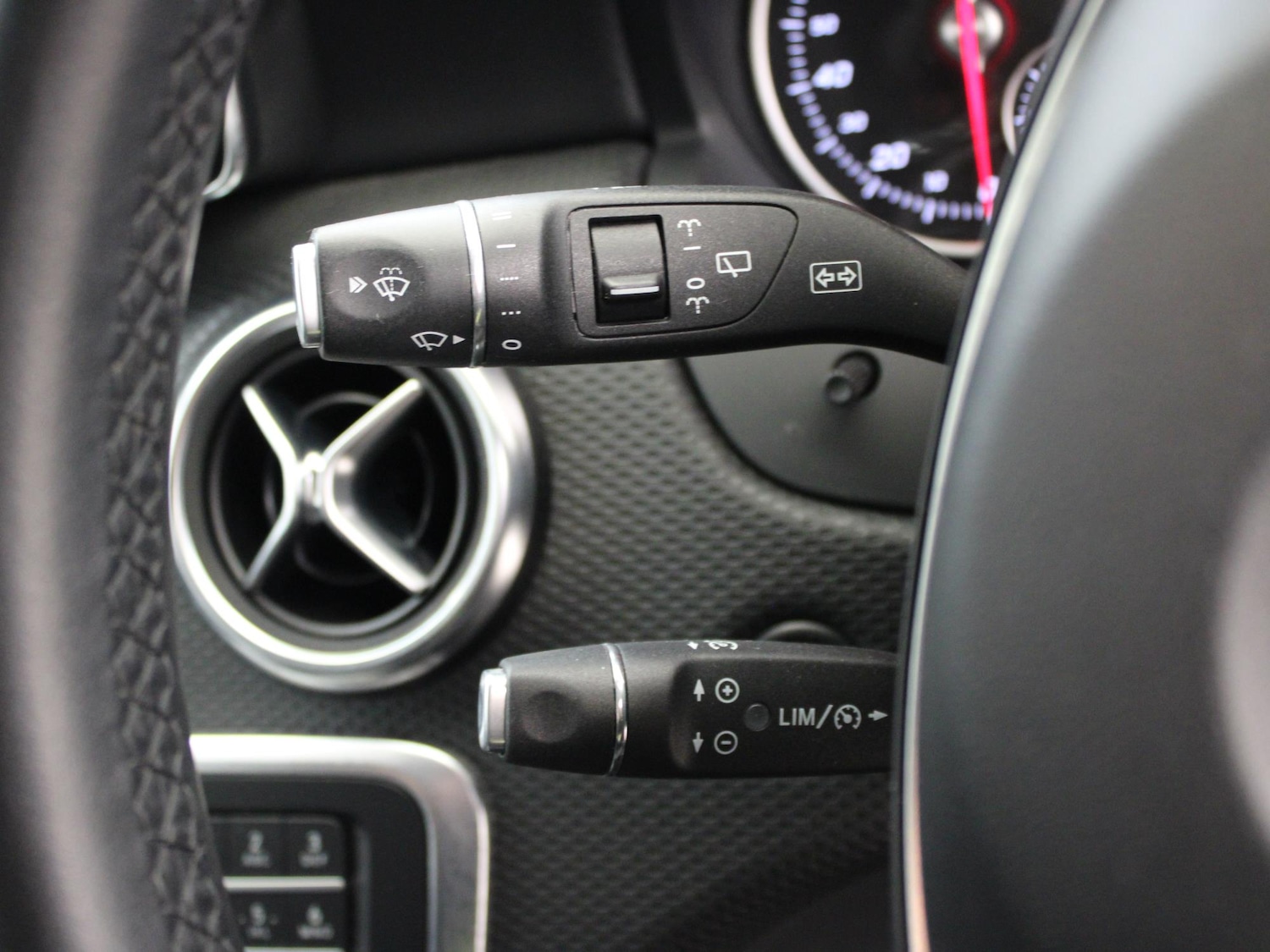 Used Mercedes-Benz A-Class 2018 for sale - 78177984: Photo 30