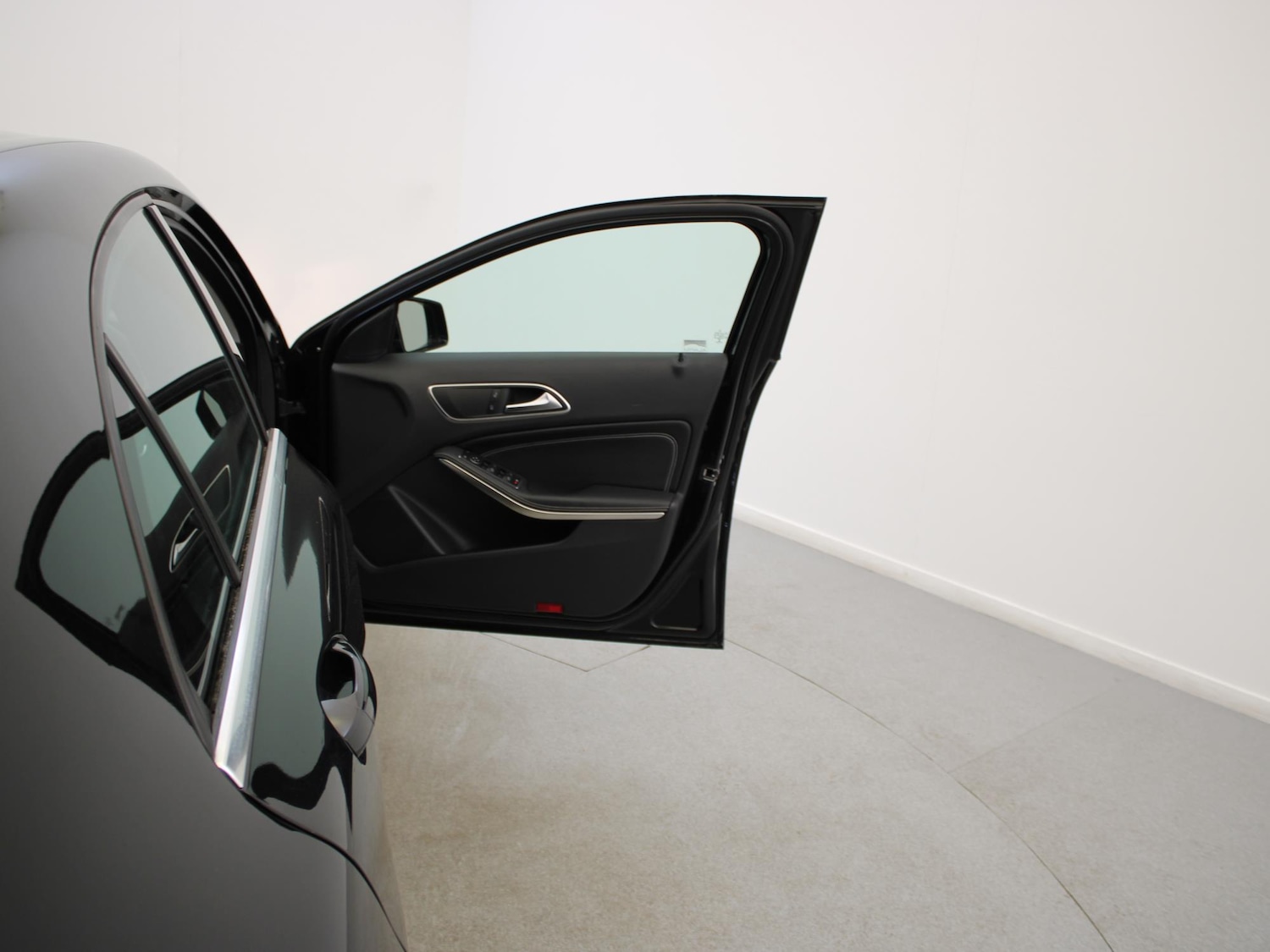 Used Mercedes-Benz A-Class 2018 for sale - 78177984: Photo 33