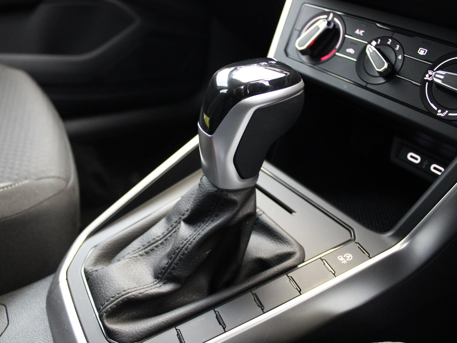 Used Volkswagen Polo 2024 for sale - 77601554: Photo 26