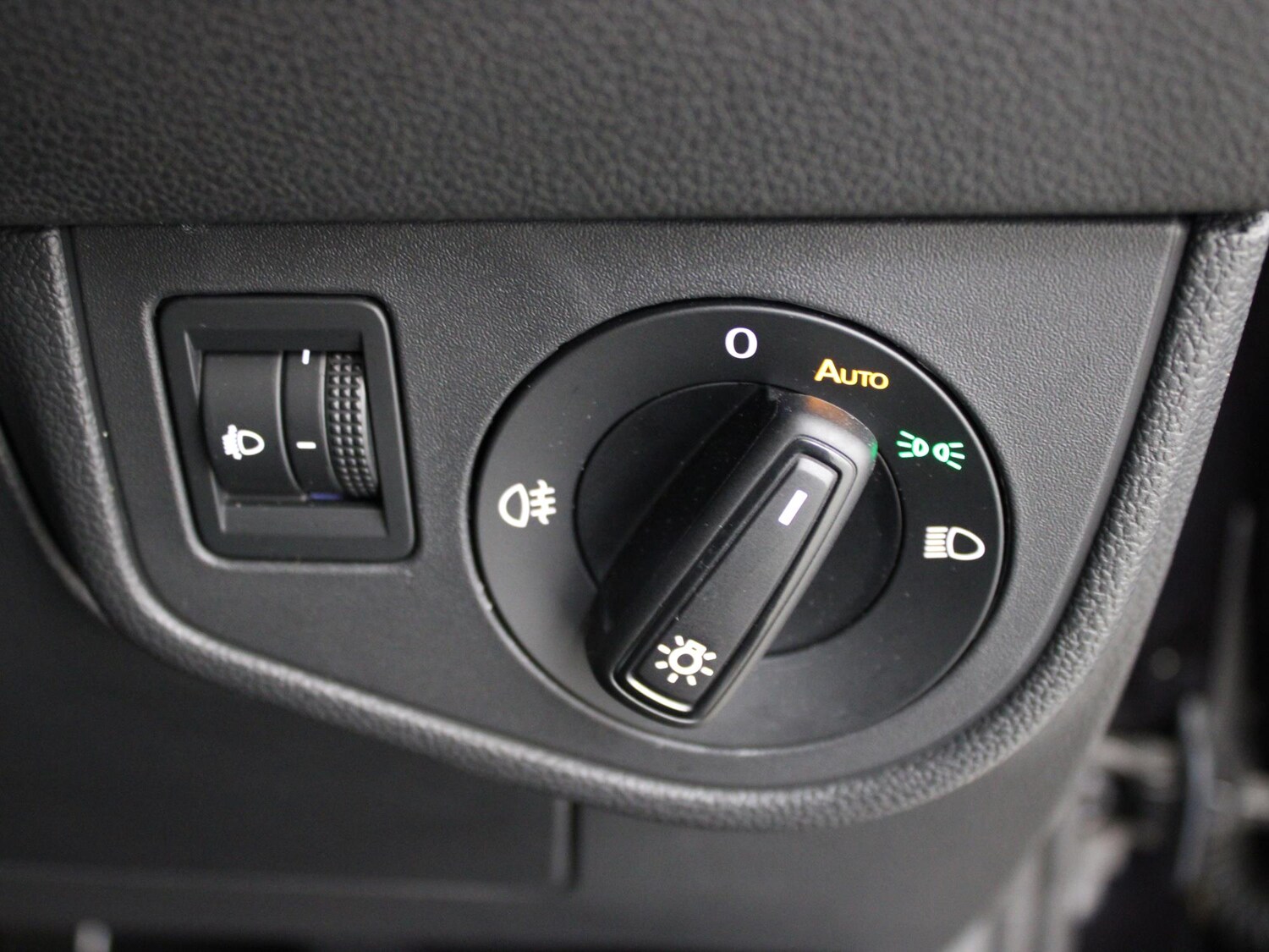 Used Volkswagen Polo 2024 for sale - 77601554: Photo 33