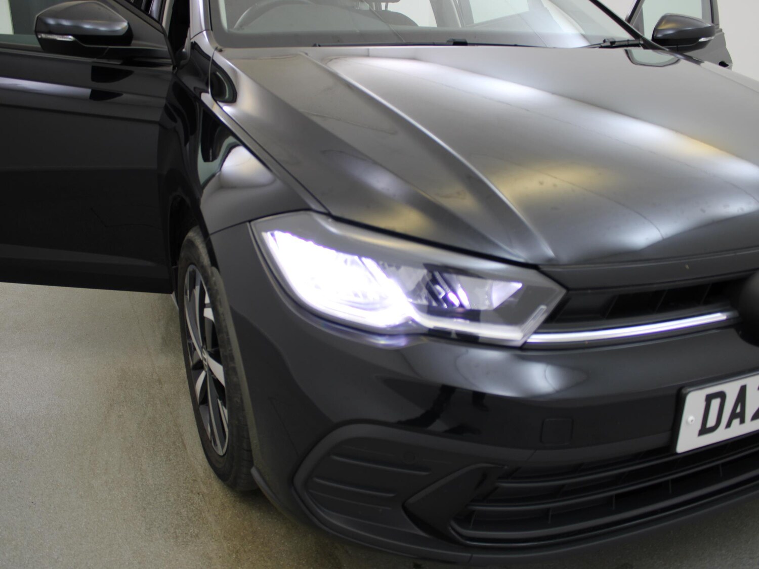 Used Volkswagen Polo 2024 for sale - 77601554: Photo 39