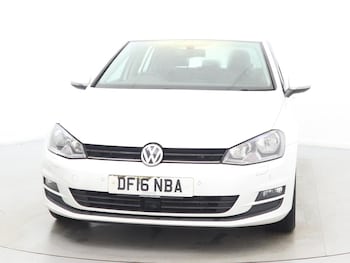 Used Volkswagen Golf 2016 for sale - 76789580: Photo