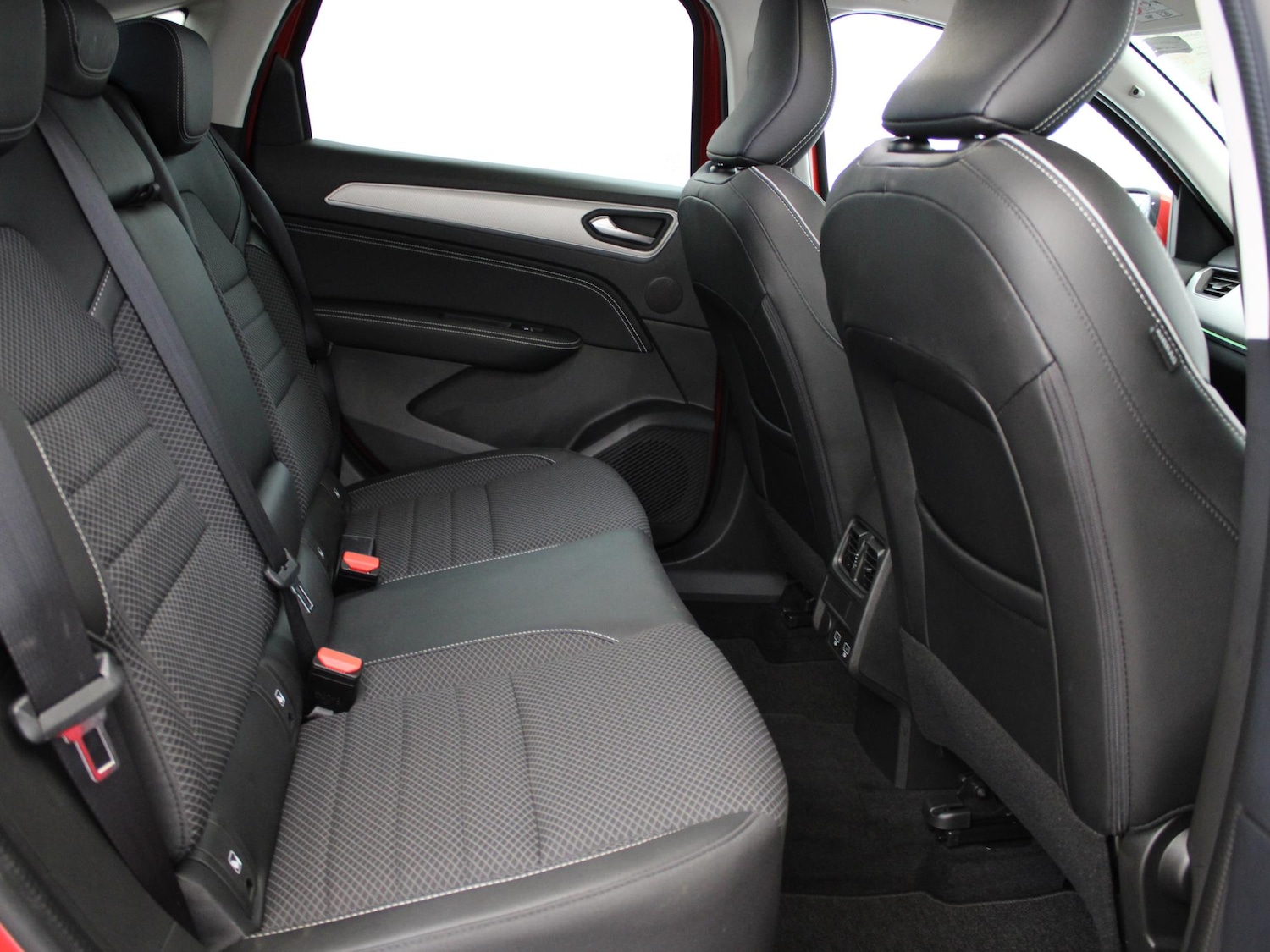 Used Renault Arkana 2022 for sale - 76442703: Photo 14