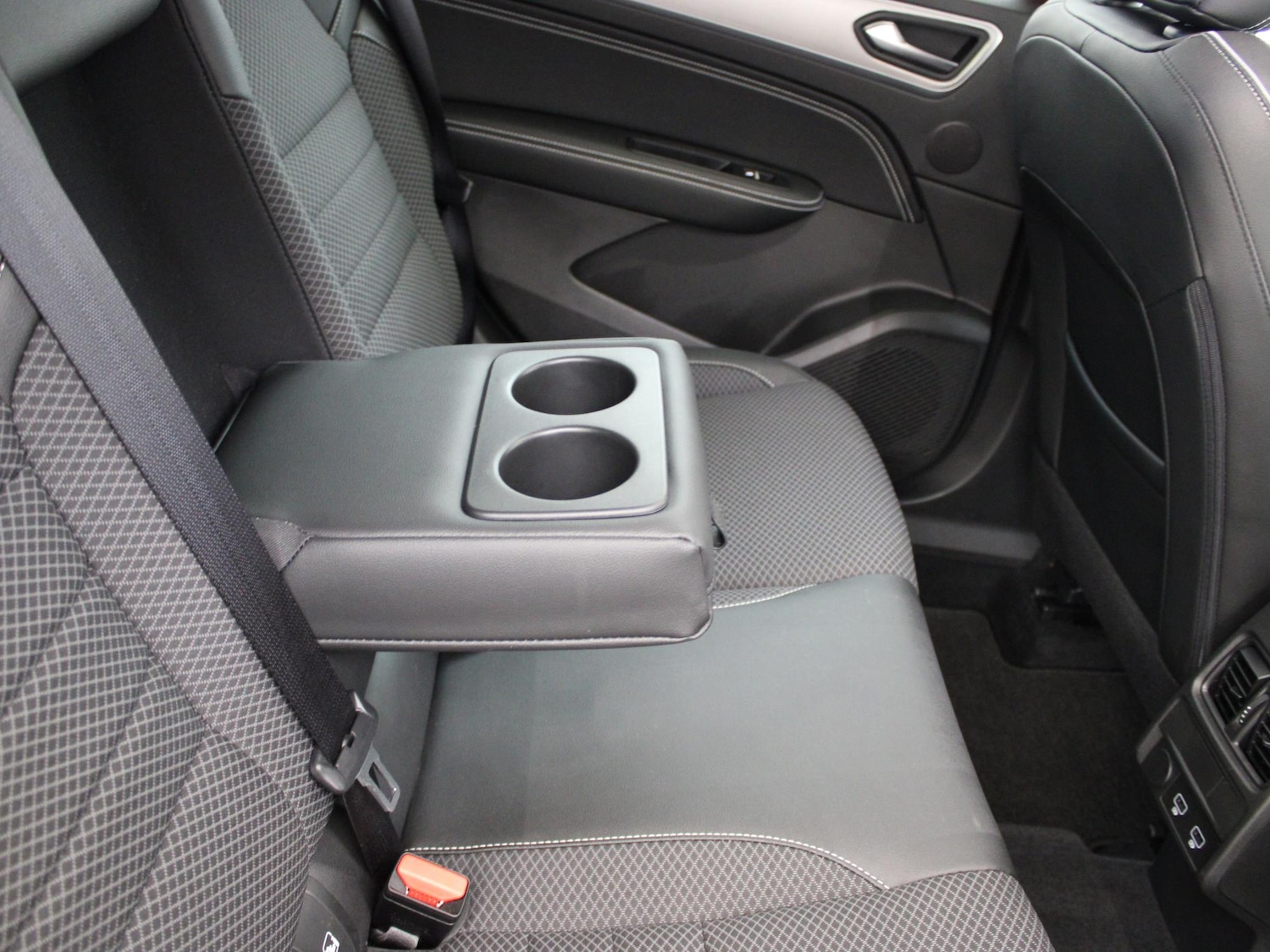 Used Renault Arkana 2022 for sale - 76442703: Photo 15