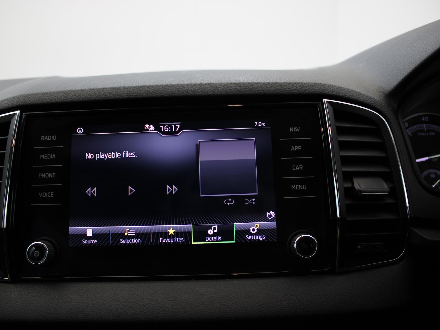 Used Skoda Karoq 2020 for sale - 76755431: Photo 16