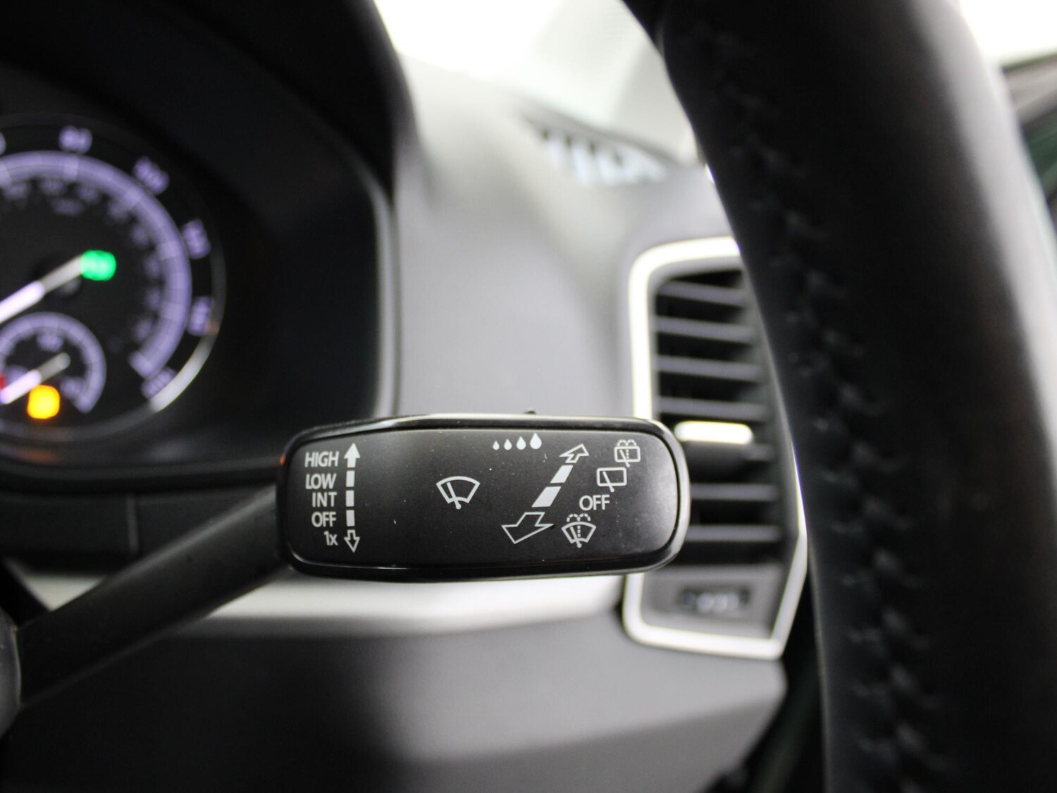 Used Skoda Karoq 2020 for sale - 76755431: Photo 24