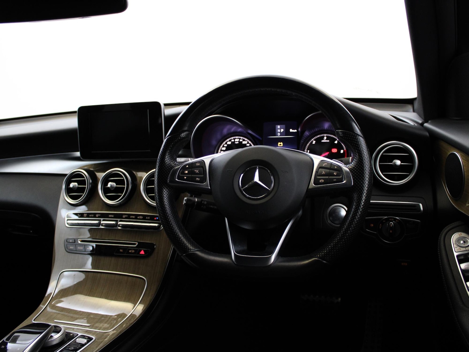 Used Mercedes-Benz GLC 2017 for sale - 76553472: Photo 13