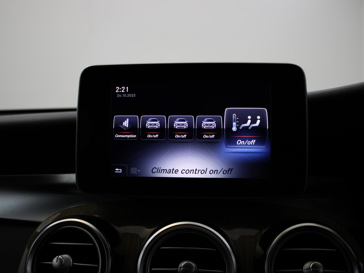 Used Mercedes-Benz GLC 2017 for sale - 76553472: Photo 17