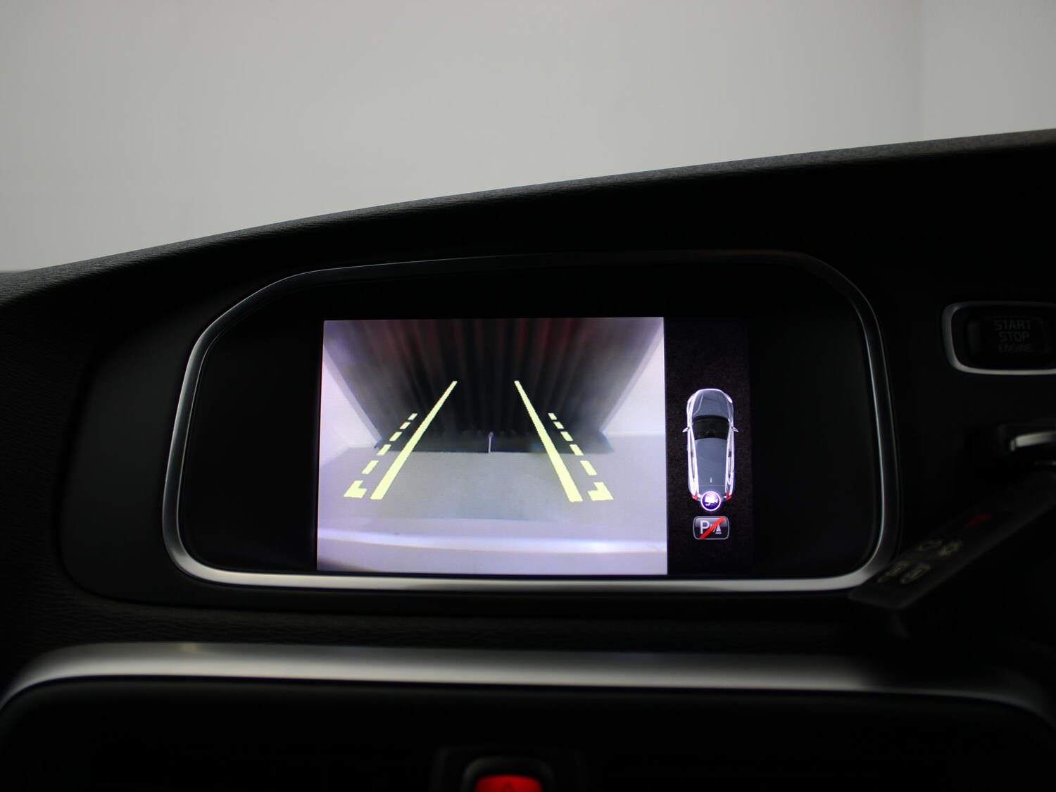 Used Volvo V40 2018 for sale - 76968178: Photo 20