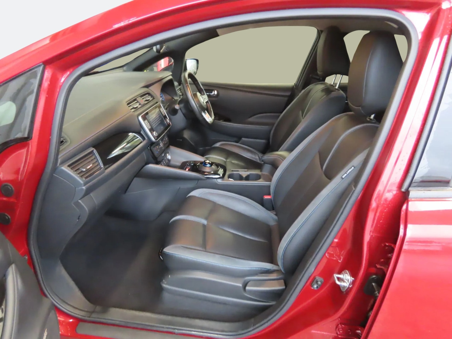 Used Nissan Leaf 2021 for sale - 76594376: Photo 9