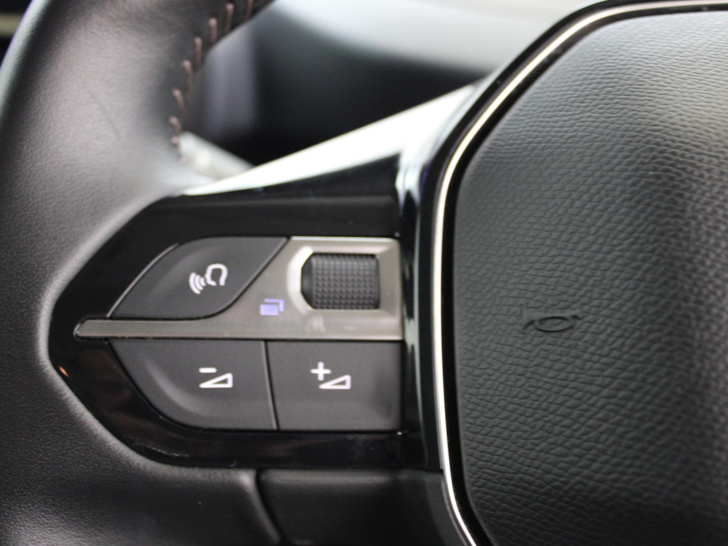 Used Peugeot Rifter 2020 for sale - 76662246: Photo 15