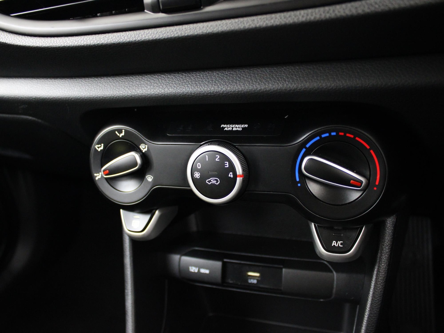 Used Kia Picanto 2023 for sale - 76705455: Photo 25