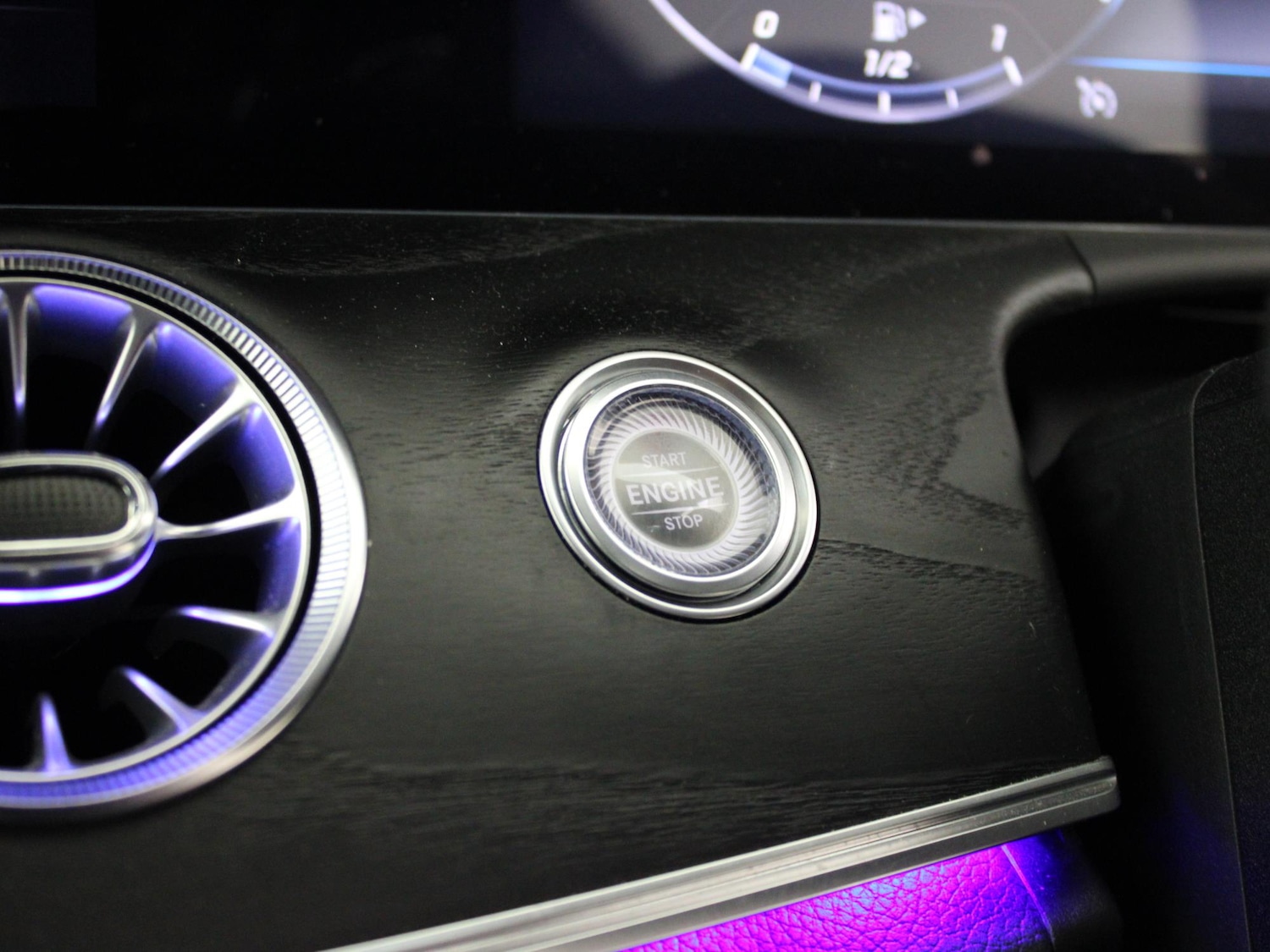 Used Mercedes-Benz E Class 2020 for sale - 75773898: Photo 19