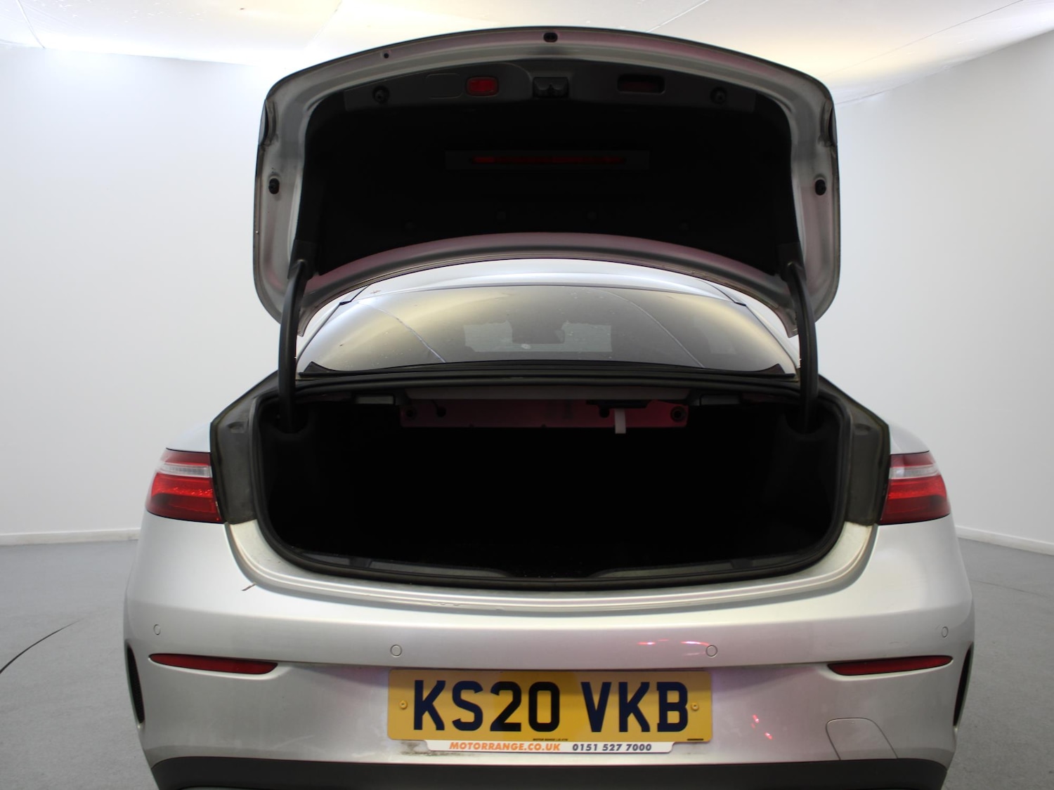 Used Mercedes-Benz E Class 2020 for sale - 75773898: Photo 23