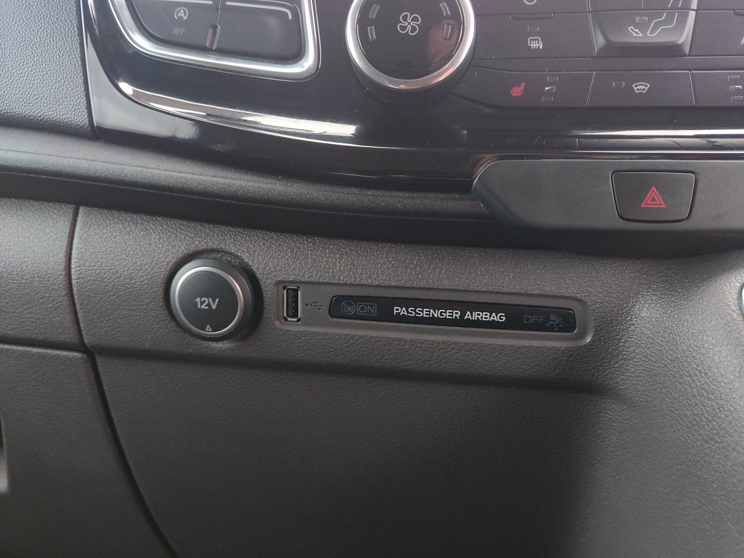 Used Ford Transit Custom 2020 for sale - 77240136: Photo 13